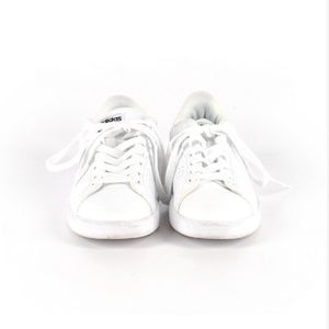 adidas Shoes - Adidas Size 6 All White Classic Sneakers adidas Shoes - Adidas Size 6 All White Classic Sneakers